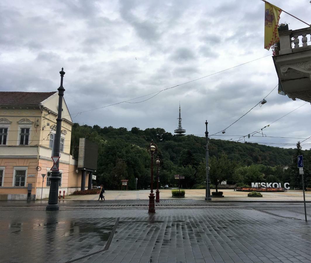 Mse Apartman Miszkolc Zewnętrze zdjęcie