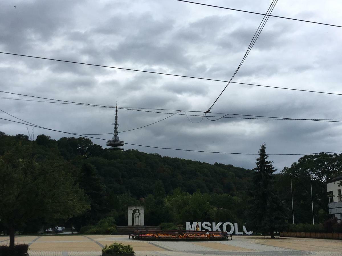 Mse Apartman Miszkolc Zewnętrze zdjęcie